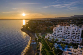 Отель Bahía Boutique Apartments  Эстепона